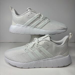 Adidas Sneakers Men’s 9.5 Questar Flow  Running Sneakers White New